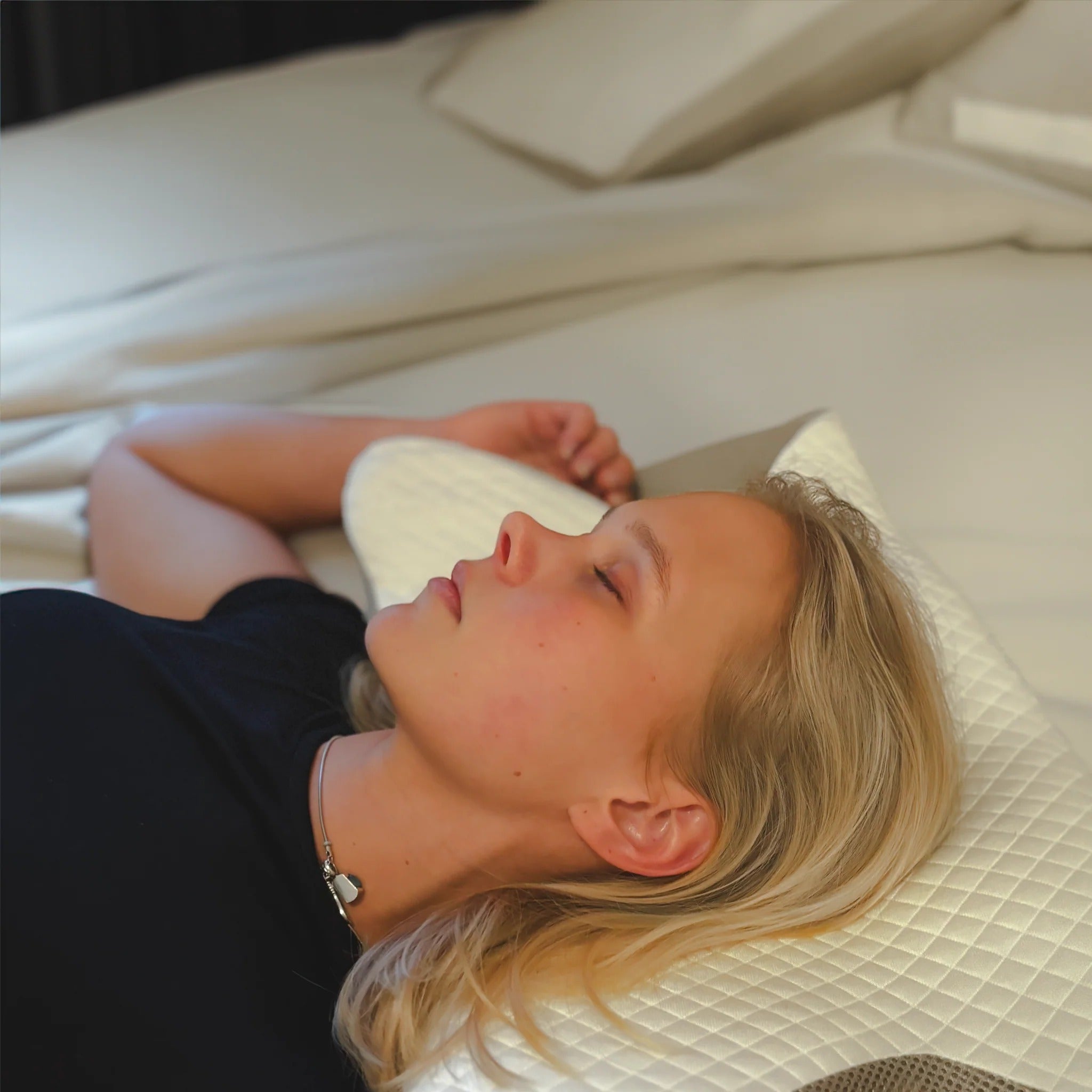 files/pillow-picture1_b302c769-93fe-4d77-8d73-bee2543f3044.jpg